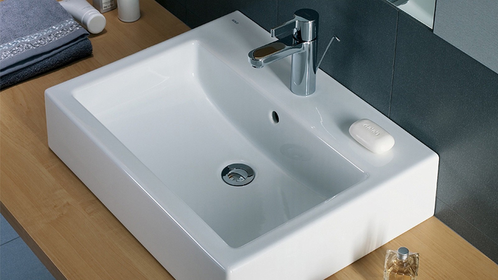 Умивальник KOLO Умивальник KOLO